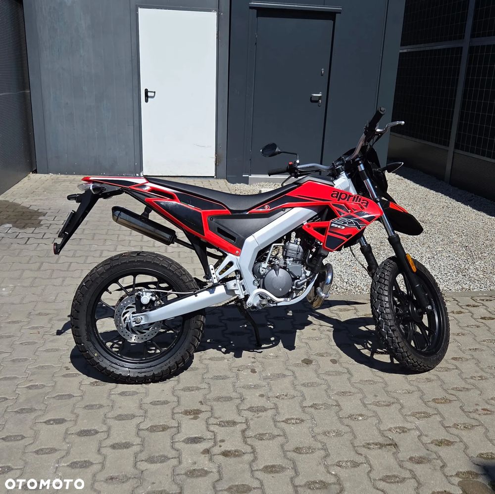 Aprilia SX - 6