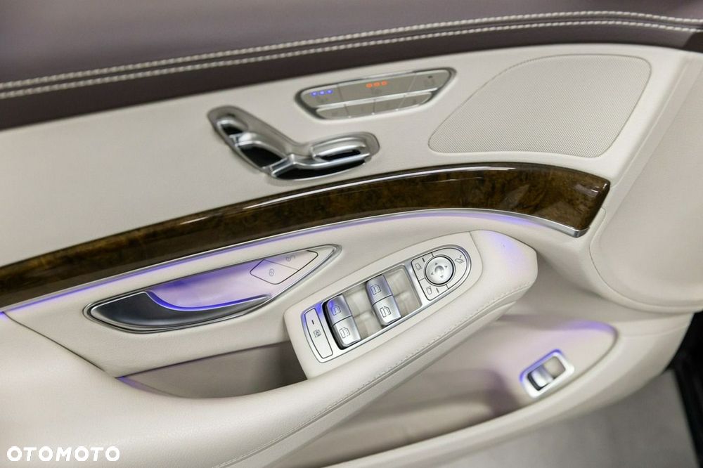 Mercedes-Benz Klasa S 500 4Matic 7G-TRONIC - 27