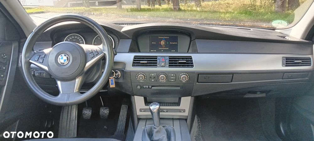 BMW Seria 5 - 10