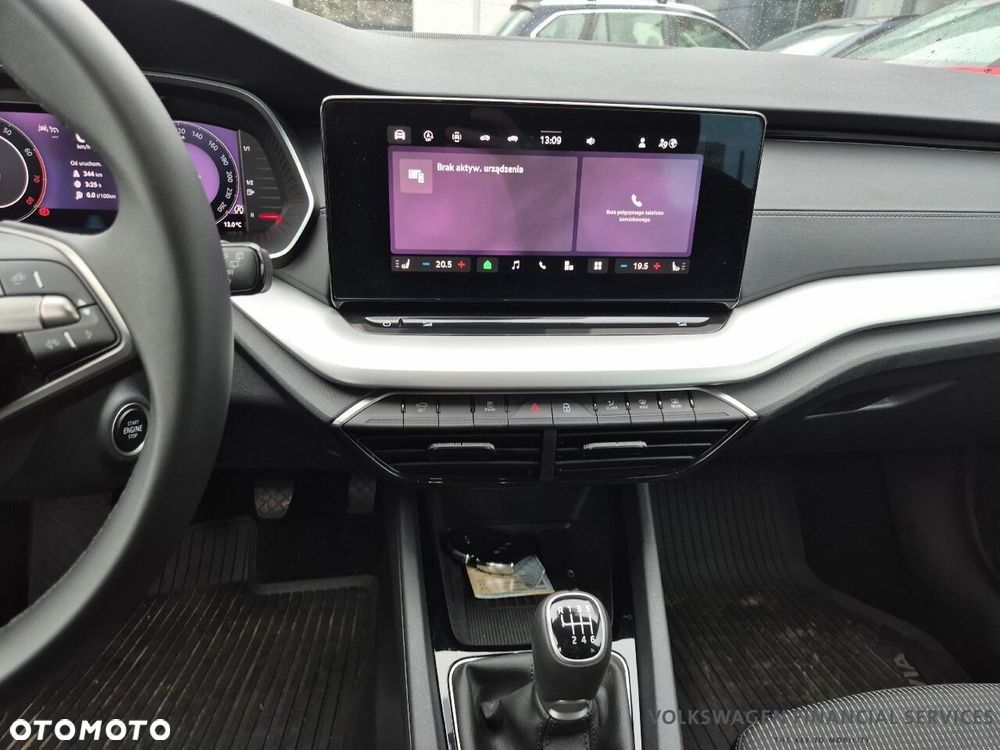 Skoda Octavia 1.5 TSI Selection - 11