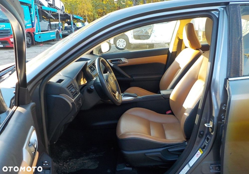 Lexus CT - 24
