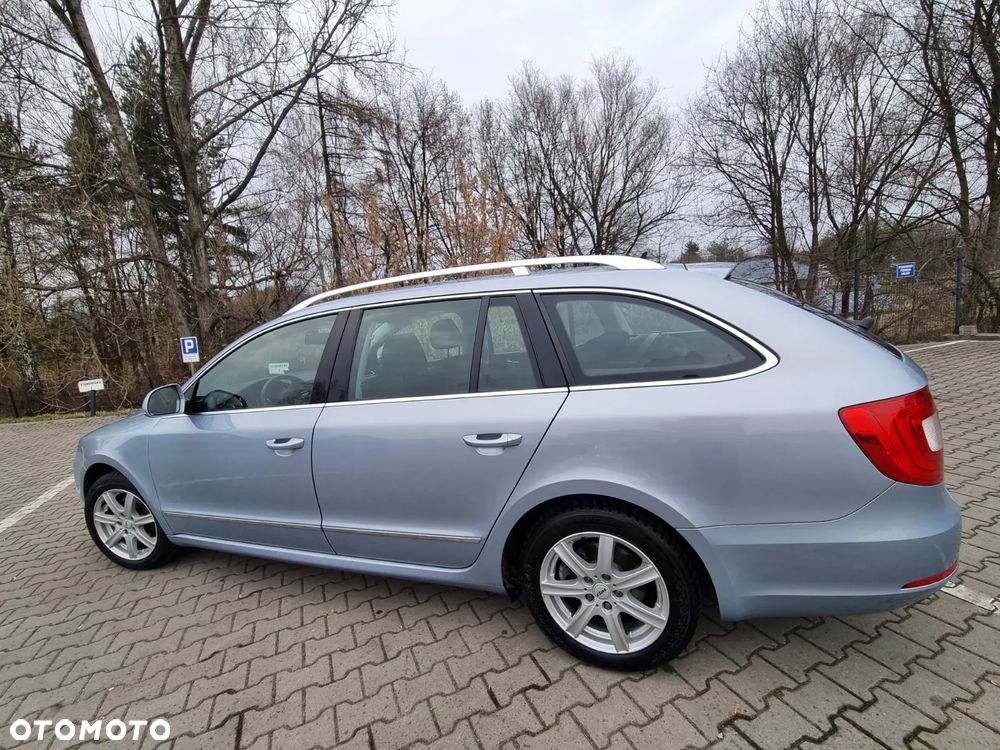 Skoda Superb 2.0 TDI Platinum - 22