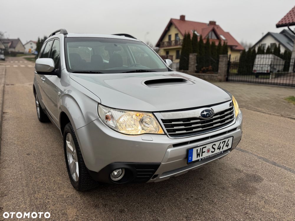 Subaru Forester 2.0D Exclusive - 10