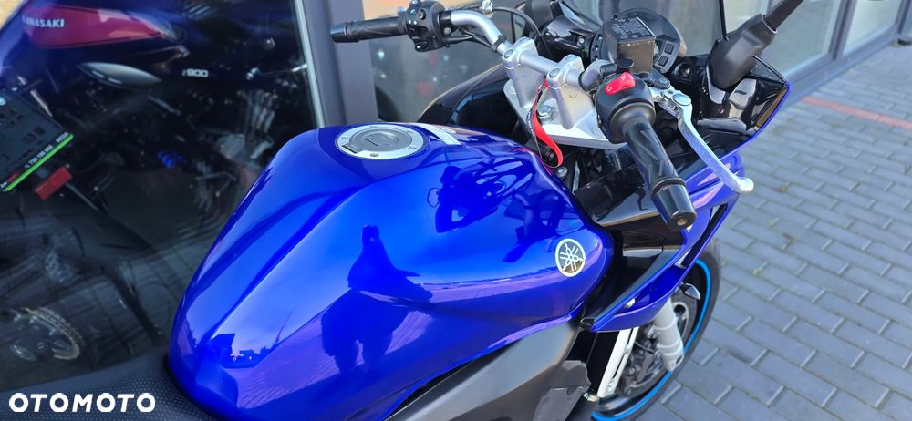 Yamaha FZ6 - 14