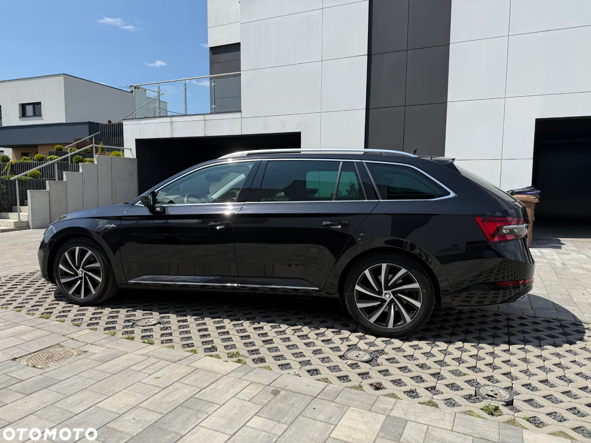 Skoda Superb 2.0 TDI SCR 4x4 L&K DSG - 4