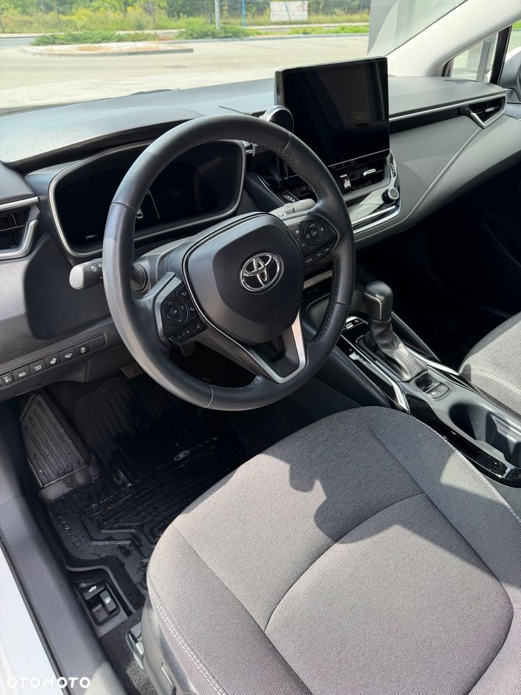 Toyota Corolla 1.8 Hybrid Comfort - 30
