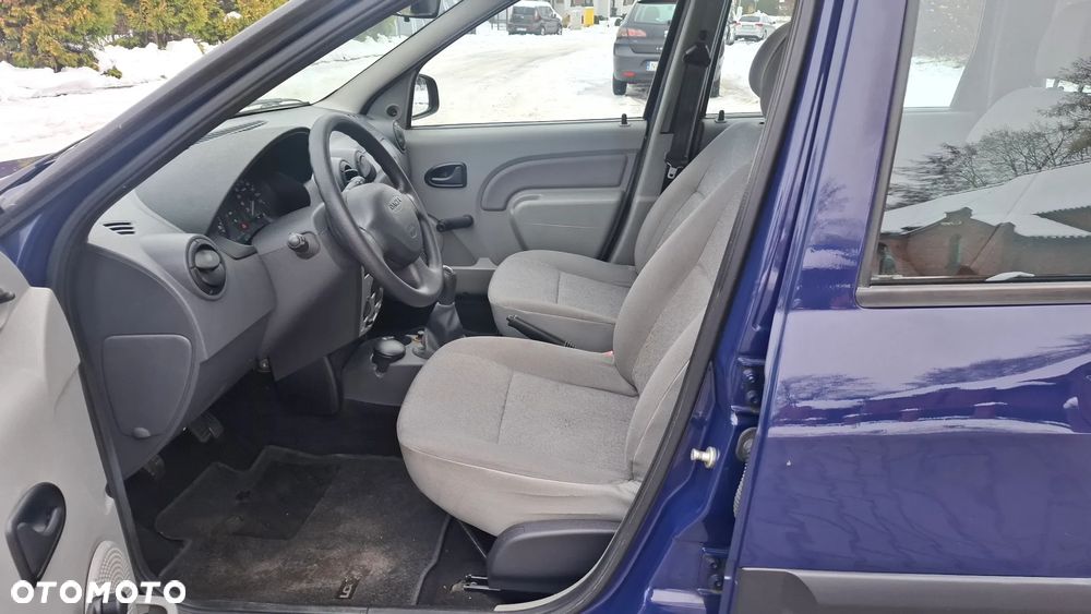 Dacia Logan 1.4 - 11