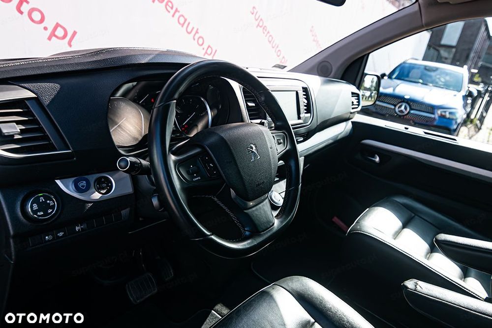 Peugeot Traveller - 18