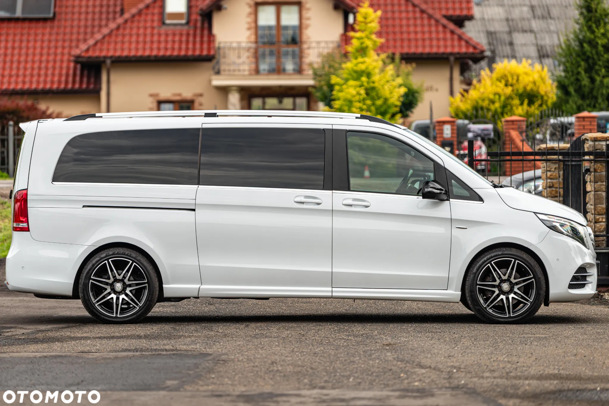 Mercedes-Benz Klasa V 250 (BlueTEC) d Avantgarde 7G-Tronic (ekstra d³) - 19