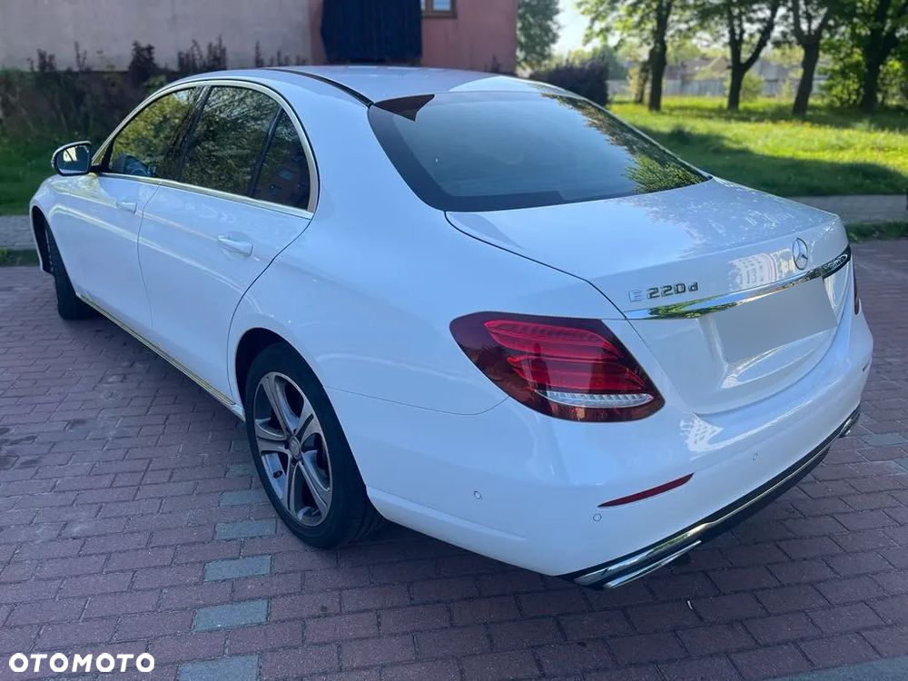 Mercedes-Benz Klasa E - 4