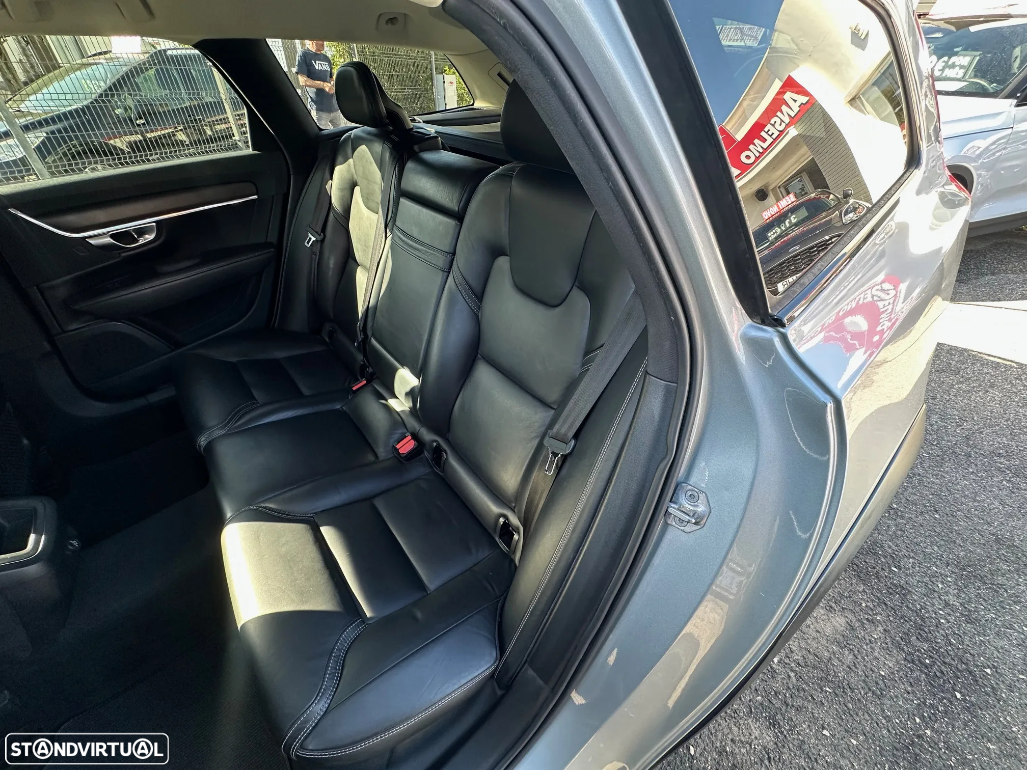 Volvo V90 Cross Country 2.0 D4 Plus AWD Geartronic - 15