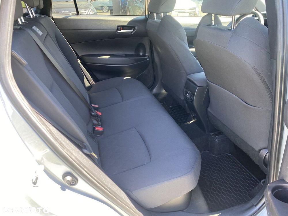 Toyota Corolla Cross - 14