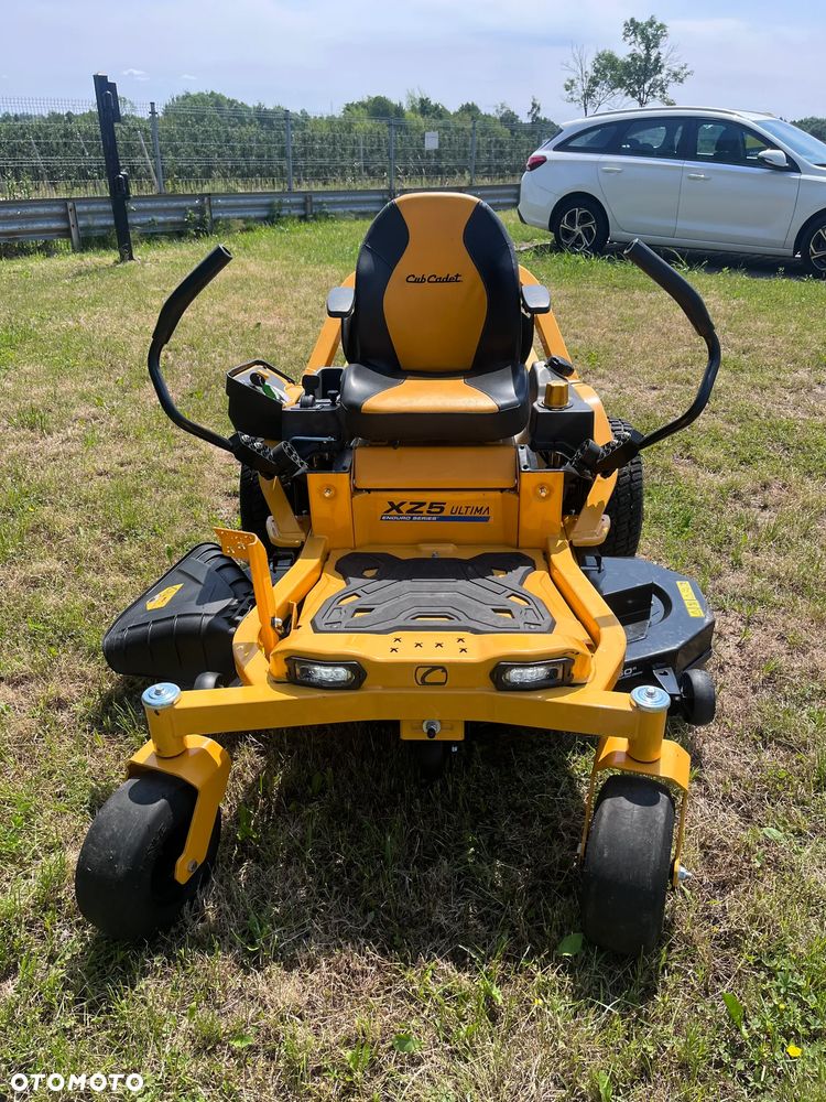 Cub Cadet XZ5 - 4