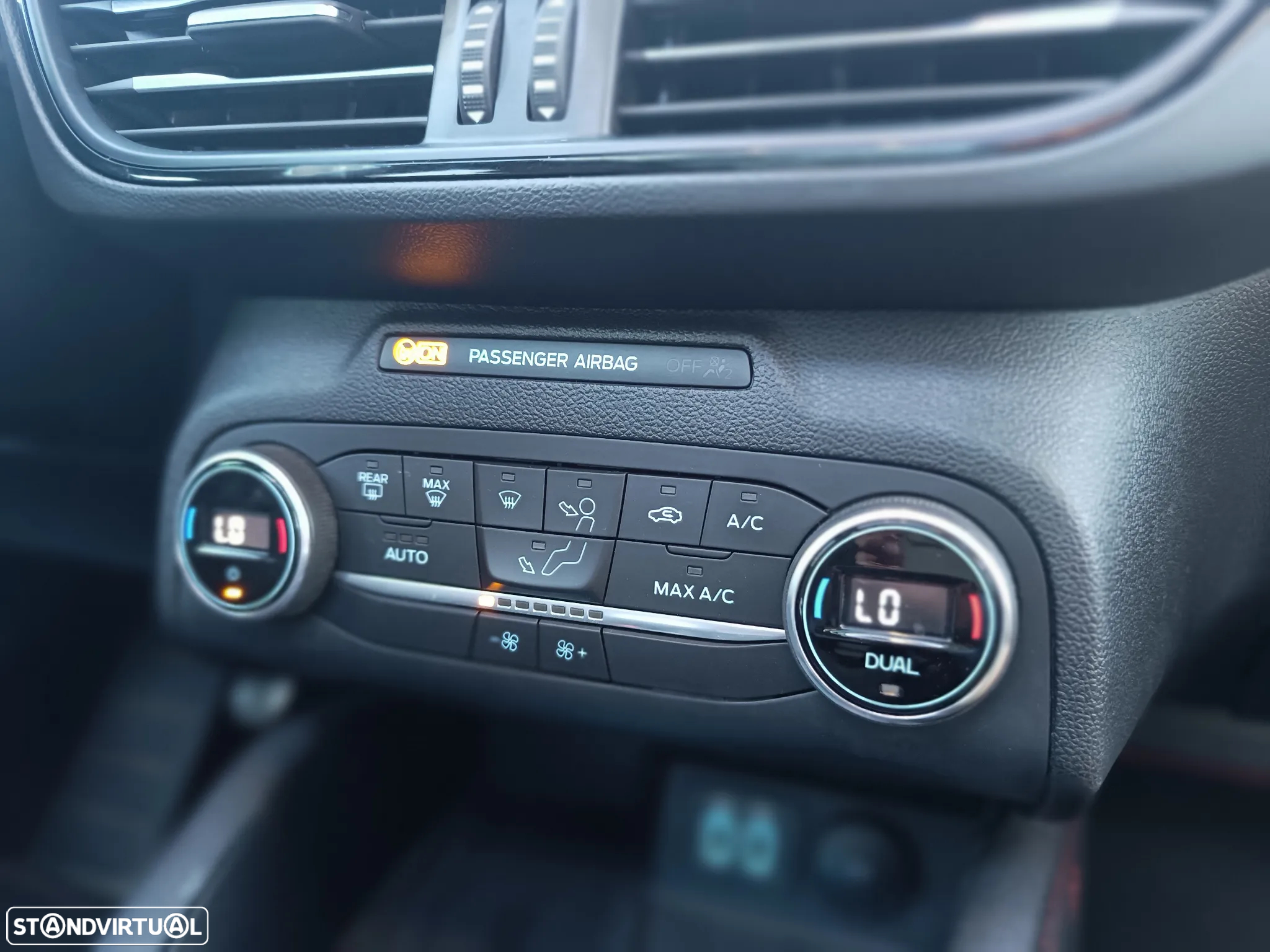 Ford Focus SW 1.0 EcoBoost MHEV ST-Line X - 20