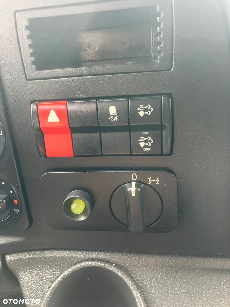 Mercedes-Benz Atego kiper wywrotka blokada mostu - 6