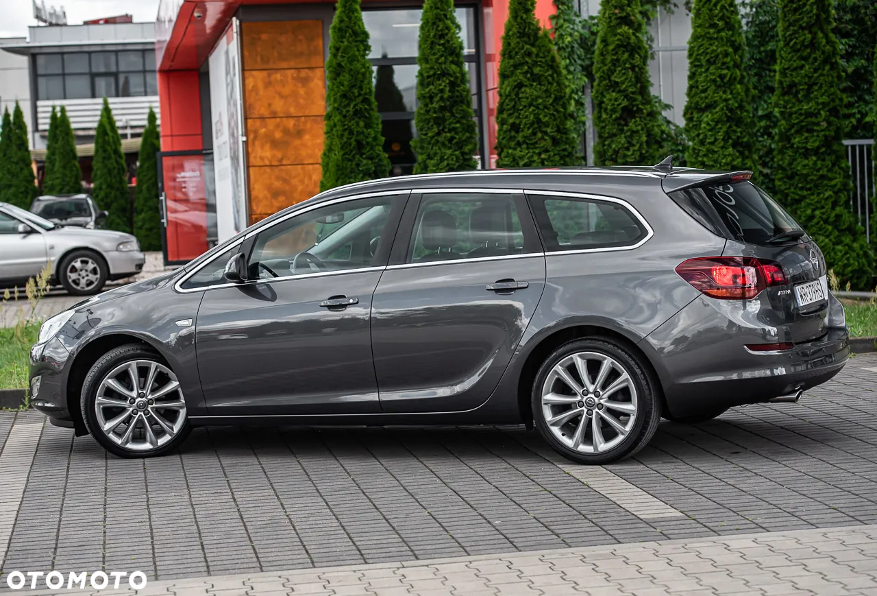 Opel Astra - 10