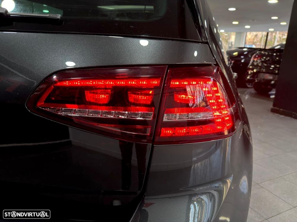 VW Golf 2.0 TDI GTD DSG - 26