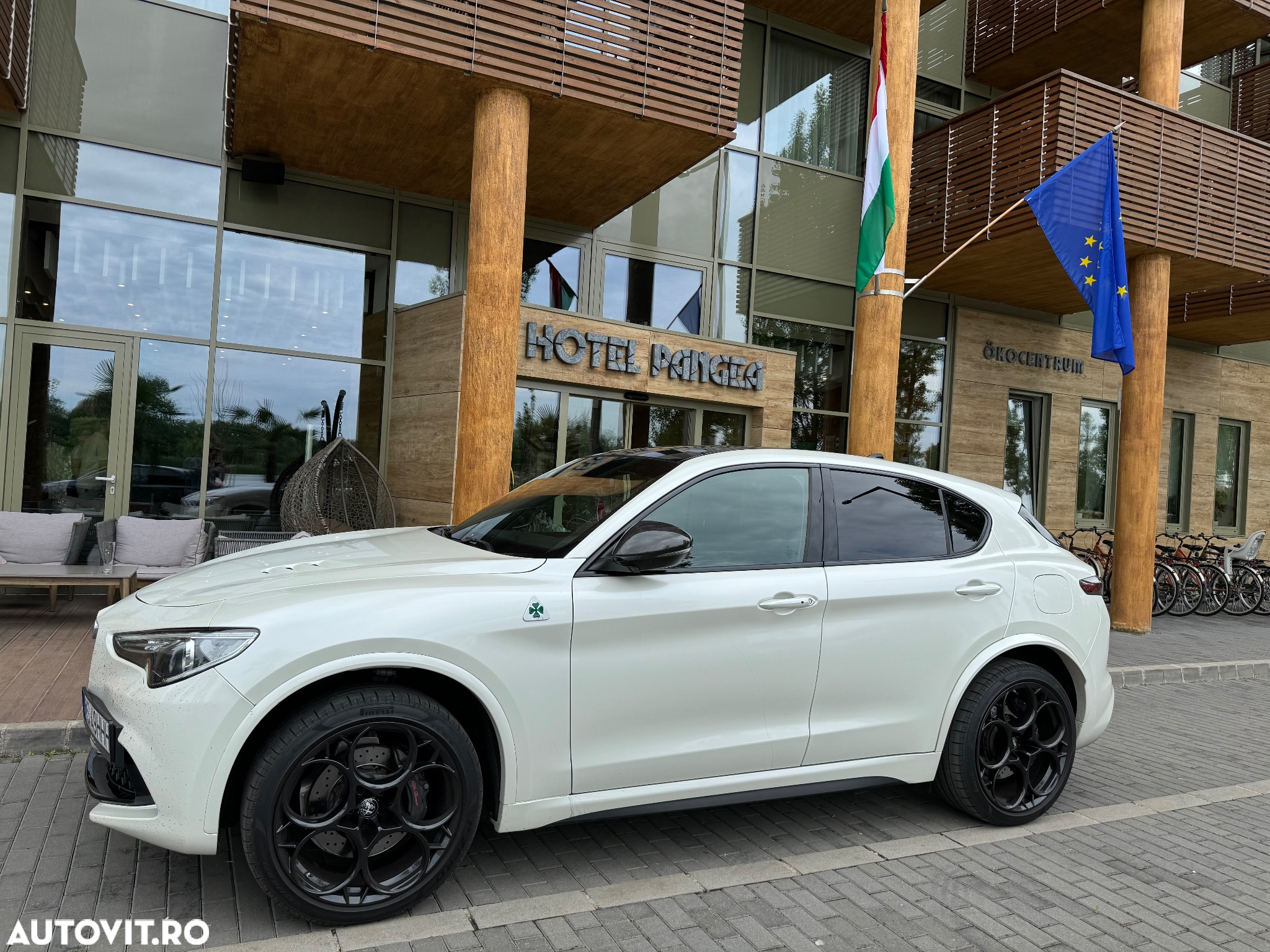 Alfa Romeo Stelvio 2.9 V6 Turbo AWD AT8 Quadrifoglio - 5