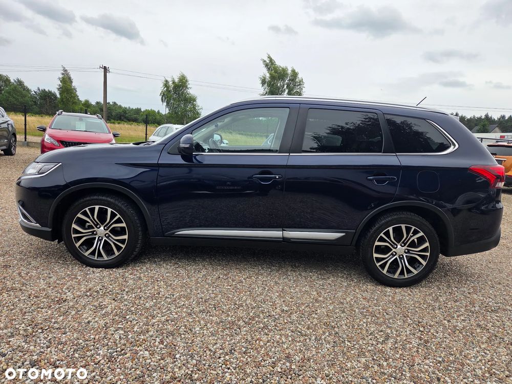 Mitsubishi Outlander 2.0 Instyle Navi 4WD CVT - 10
