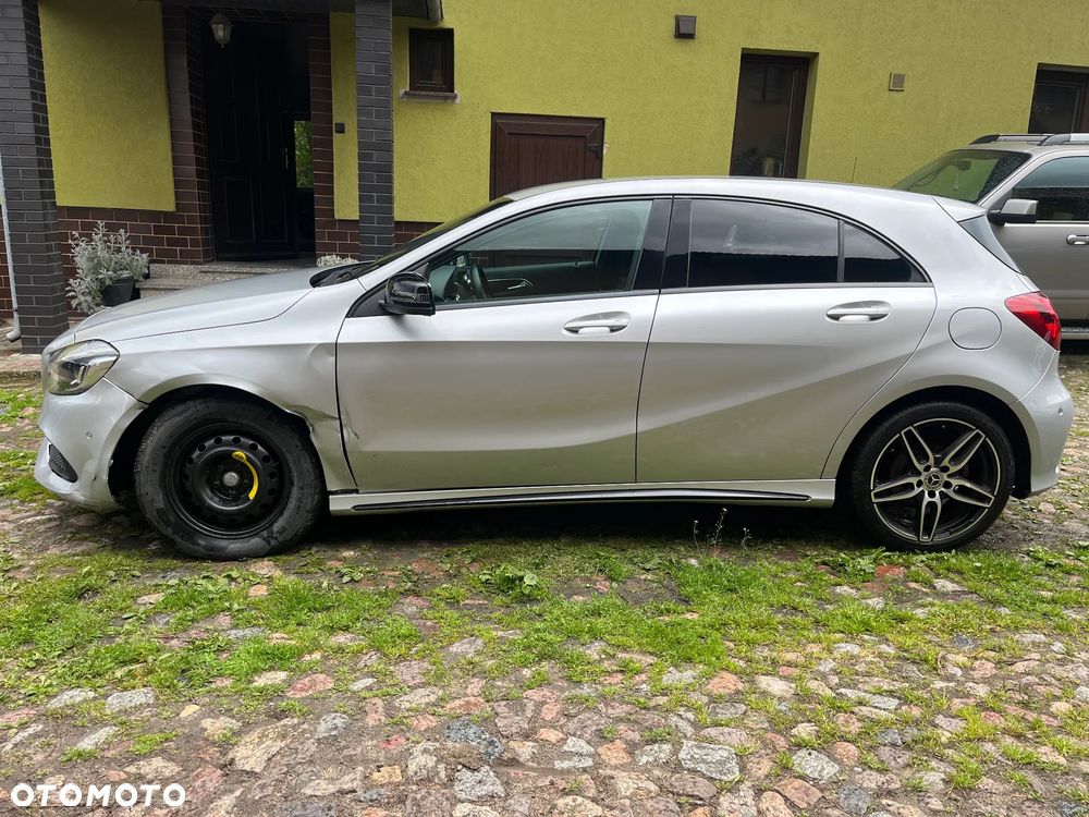 Mercedes-Benz Klasa A 160 AMG Line - 9