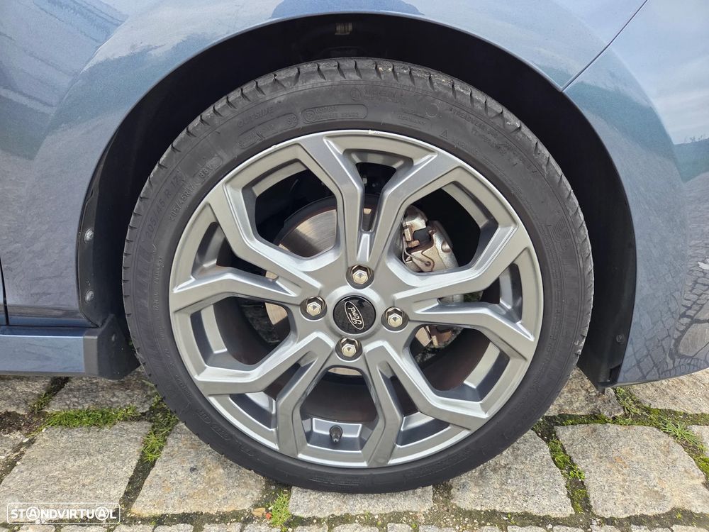 Ford Fiesta 1.0 EcoBoost MHEV ST-Line - 19