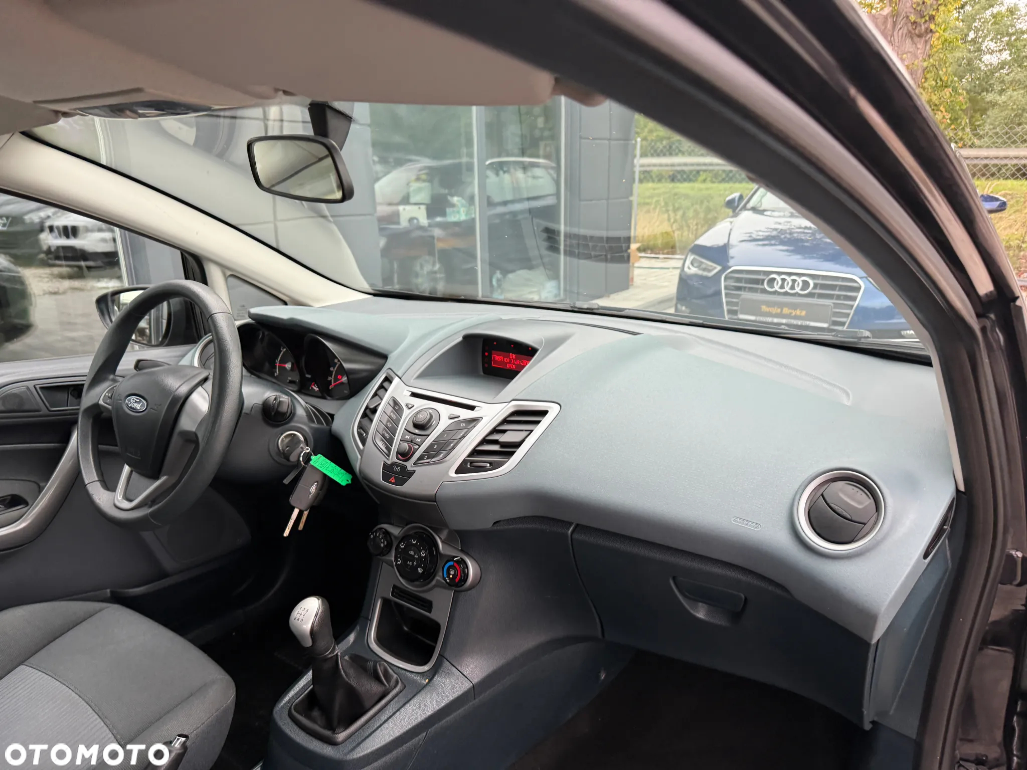 Ford Fiesta 1.25 Ambiente - 34