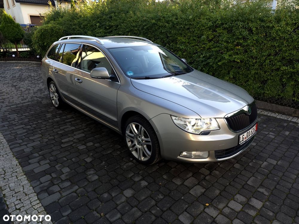 Skoda Superb 2.0 TDI Platinum DSG - 1