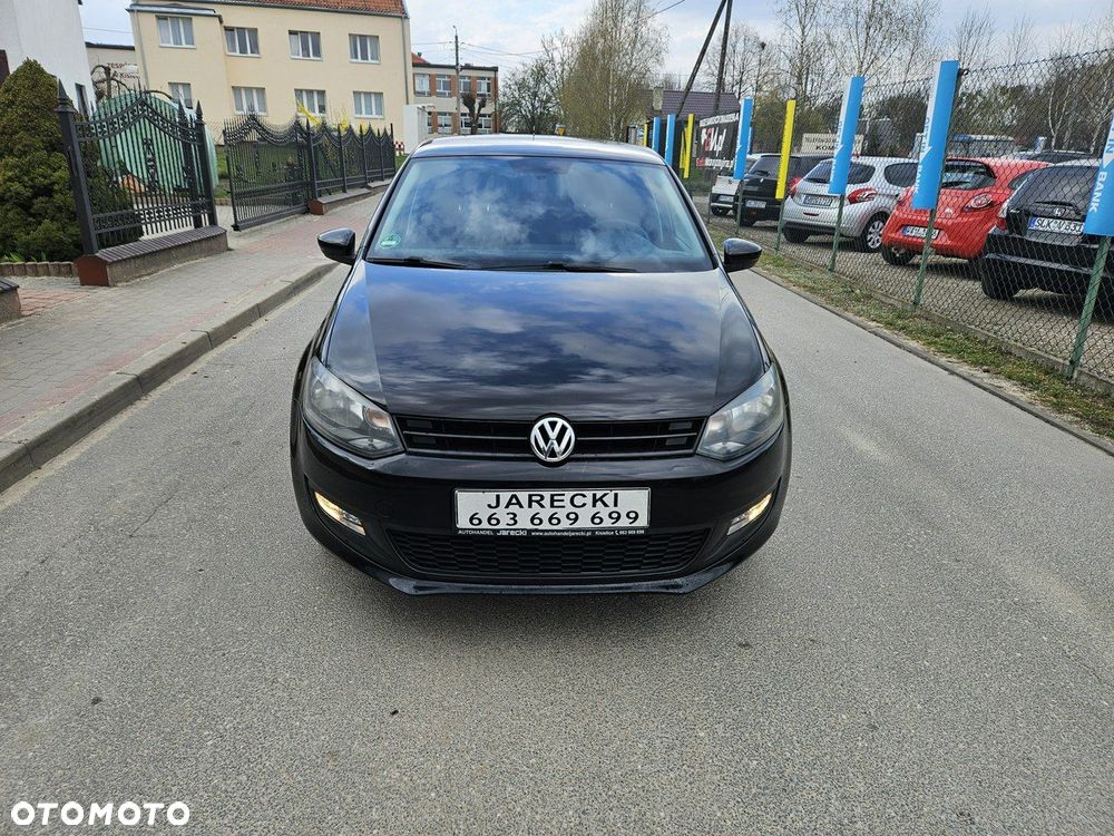 Volkswagen Polo - 2