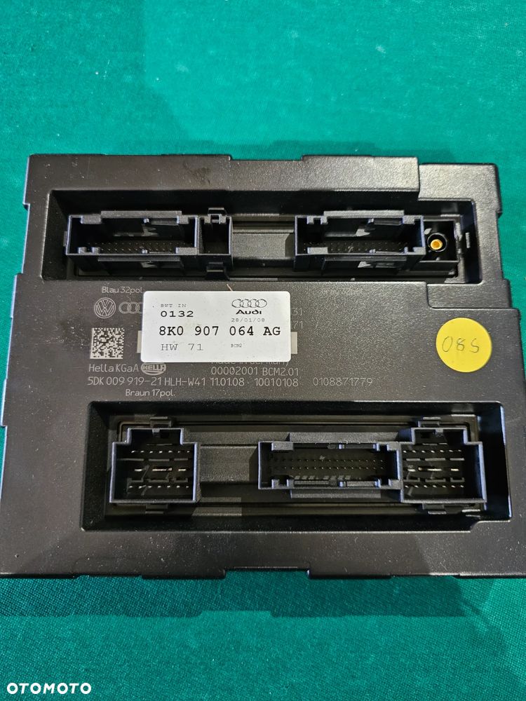 AUDI A4 B8A5 8T MODUŁ KOMFORTU 8K0907064 AG - 1