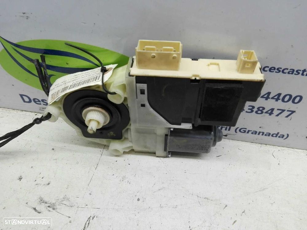 MOTOR ELEVADOR DE VIDRO FRONTAL DIREITO CITROEN C4 COUPÉ 2007 -9681574880 - 1