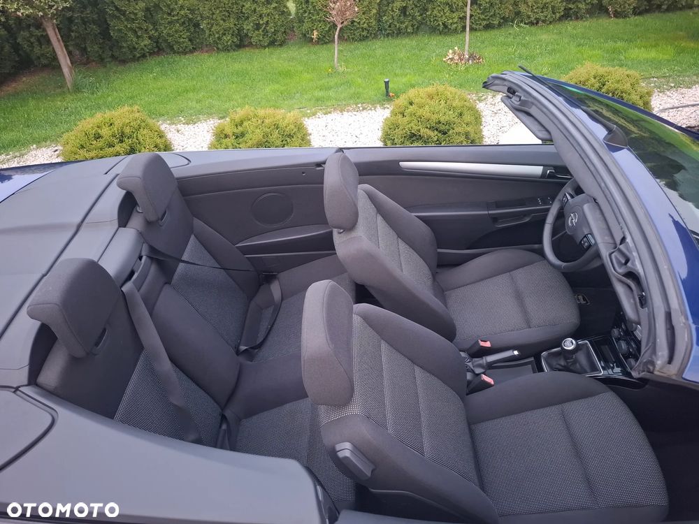Opel Astra 1.8 Edition 111 Jahre - 30