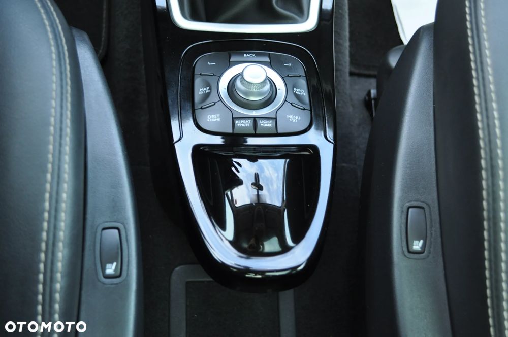 Renault Espace 2.0 dCi Privilege - 33