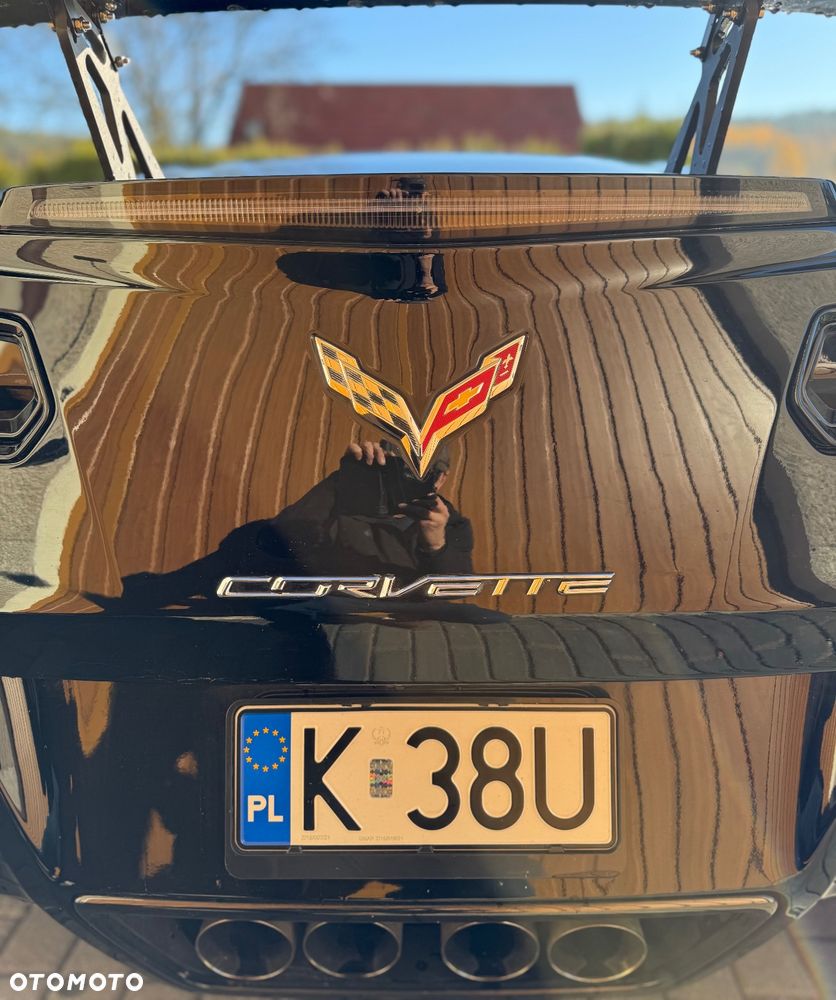 Chevrolet Corvette - 7
