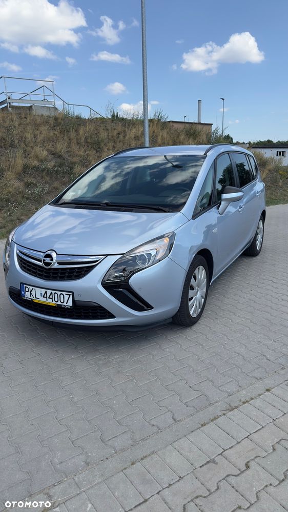 Opel Zafira 1.4 T Elite - 2