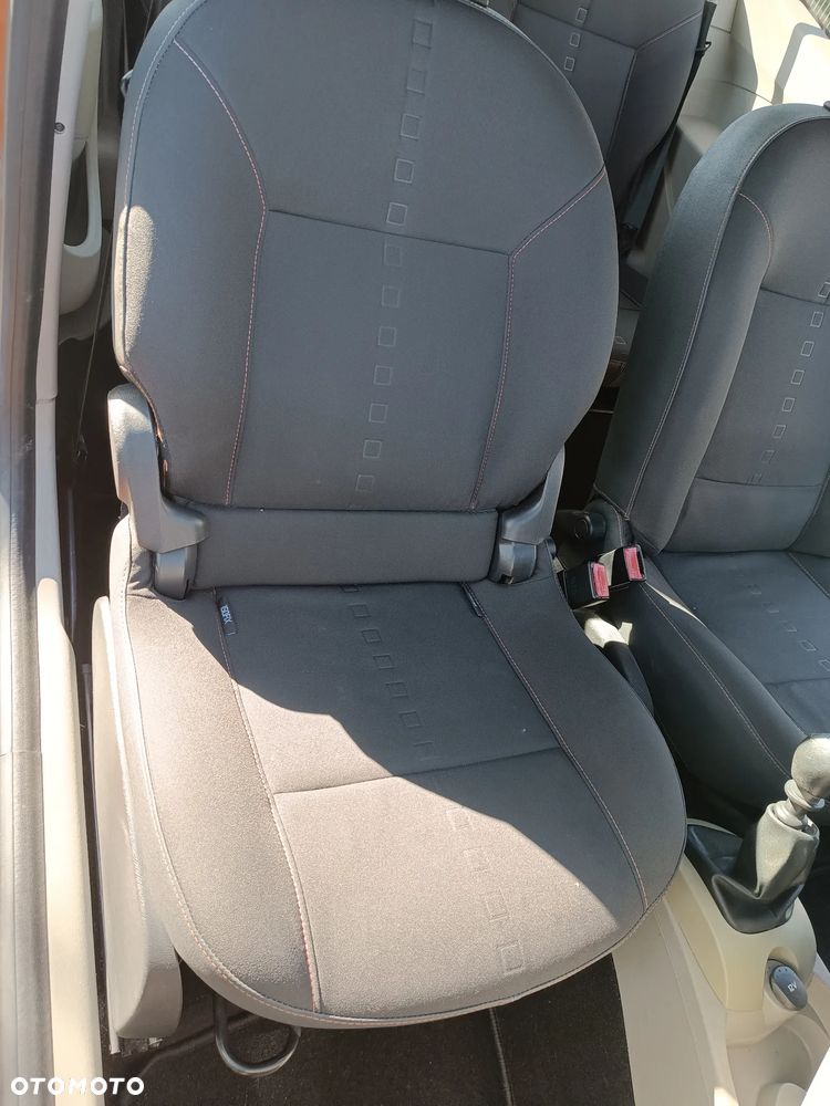 Renault Twingo 1.2 16V Elysee - 11