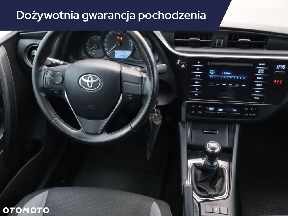 Toyota Auris - 9