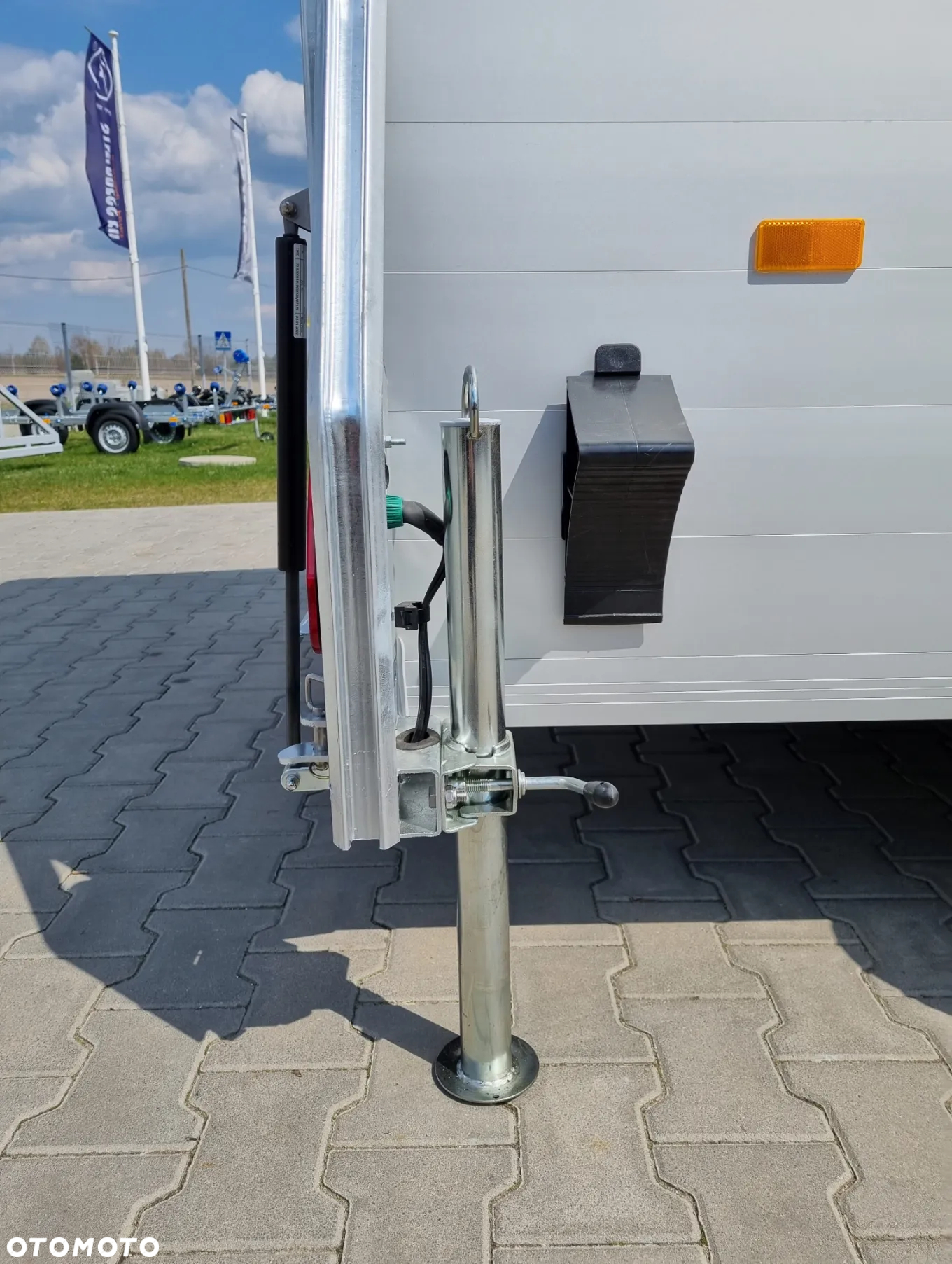 Debon C 300 Alu + drzwi boczne 300x155 cm Cheval Liberte - 17