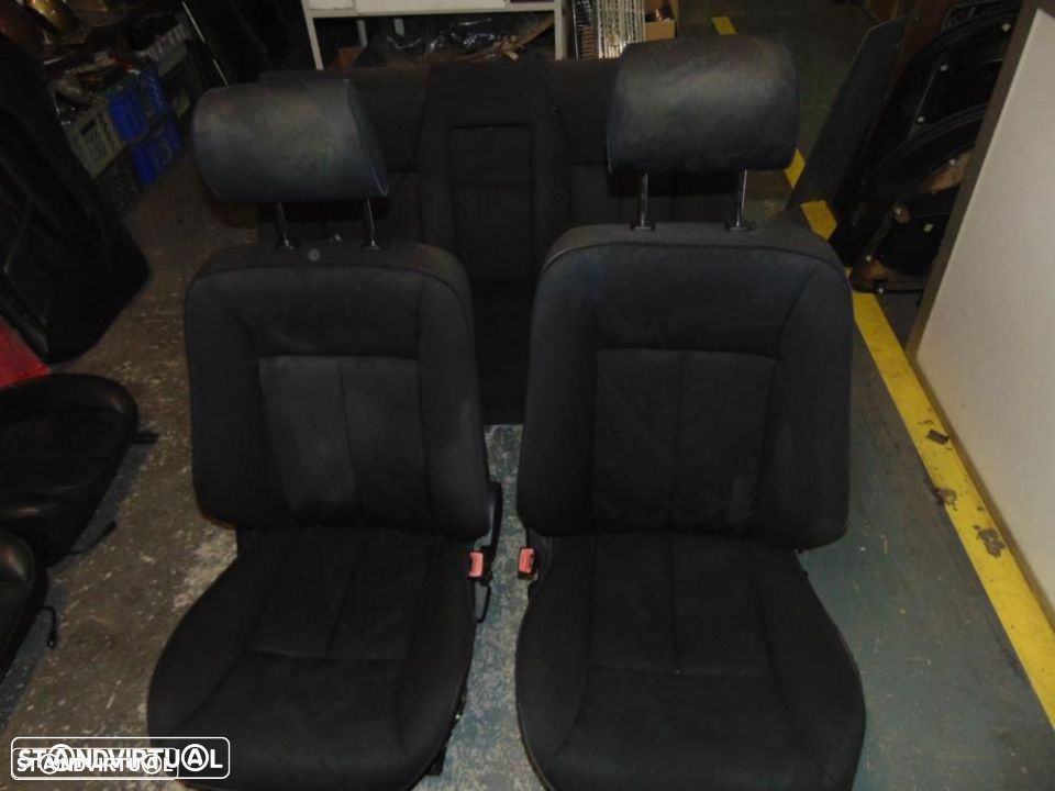 Mercedes E W210 conjunto de estofos - 1