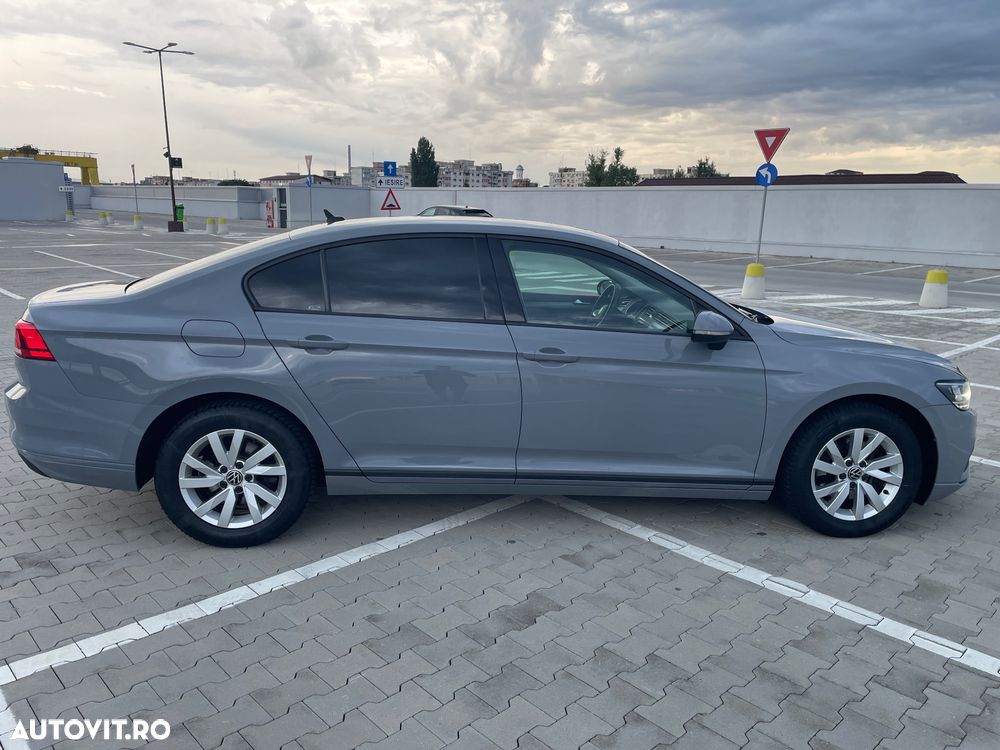 Volkswagen Passat 2.0 TDI DSG Comfortline - 10