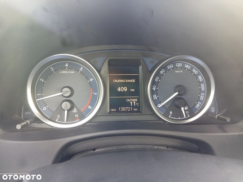 Toyota Auris - 11