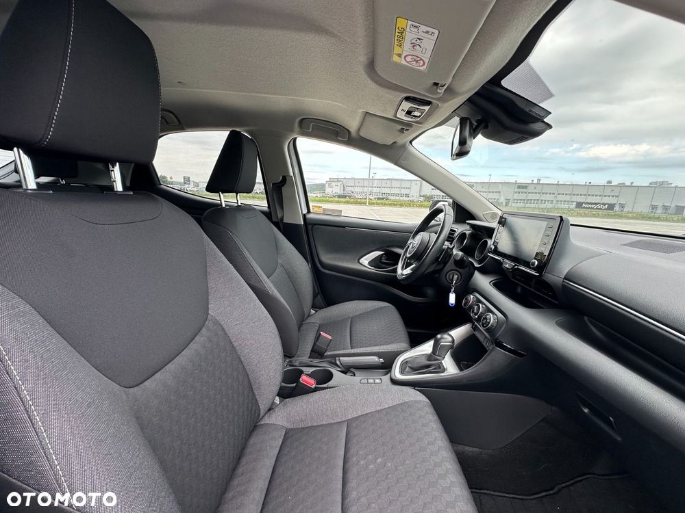 Toyota Yaris 1.5 Comfort CVT - 15