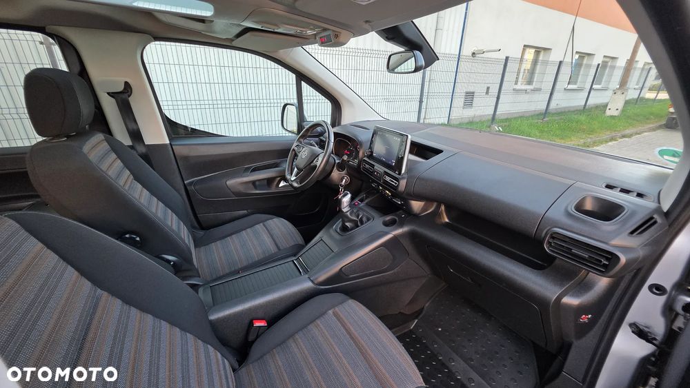 Opel Combo 1.5 CDTI Elegance Plus S&S - 12