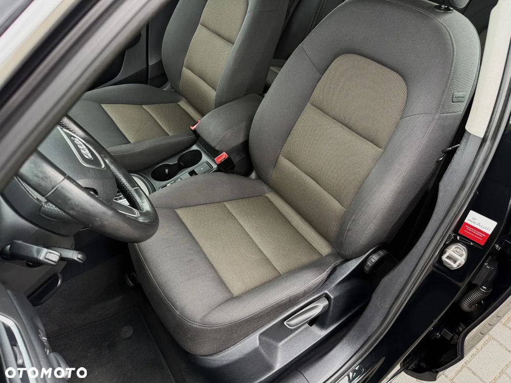 Audi Q3 1.4 TFSI S tronic - 8