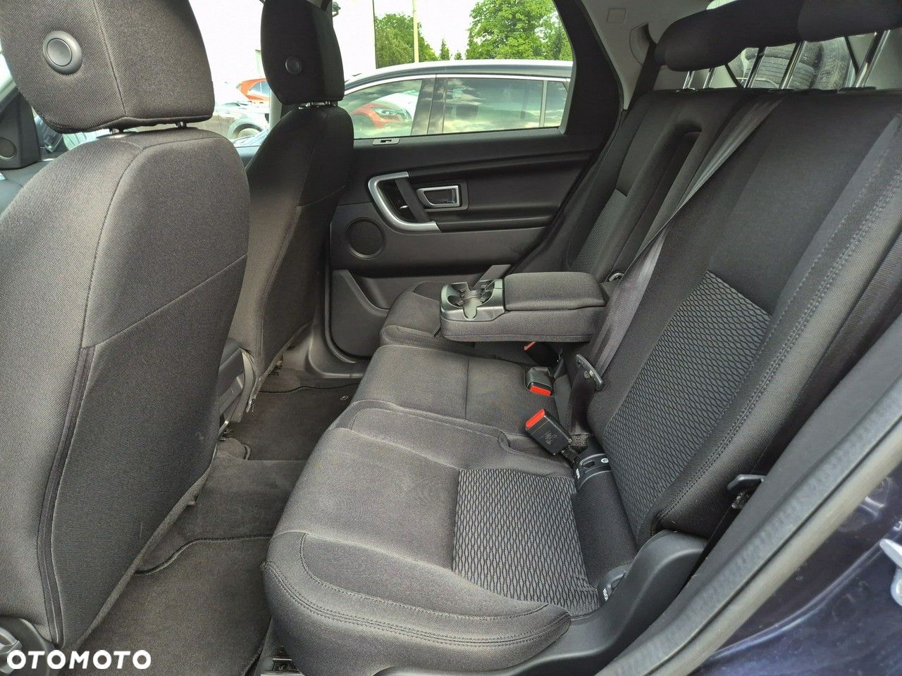 Land Rover Discovery Sport 2.0 TD4 HSE Luxury - 23