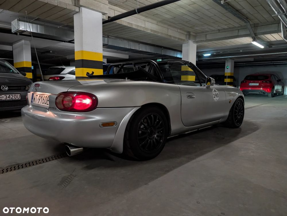 Mazda MX-5 1.8 16V Sport - 18