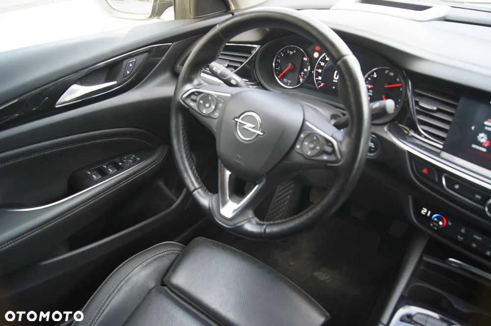 Opel Insignia Grand Sport 1.6 Diesel (118g) Business Innovation - 9