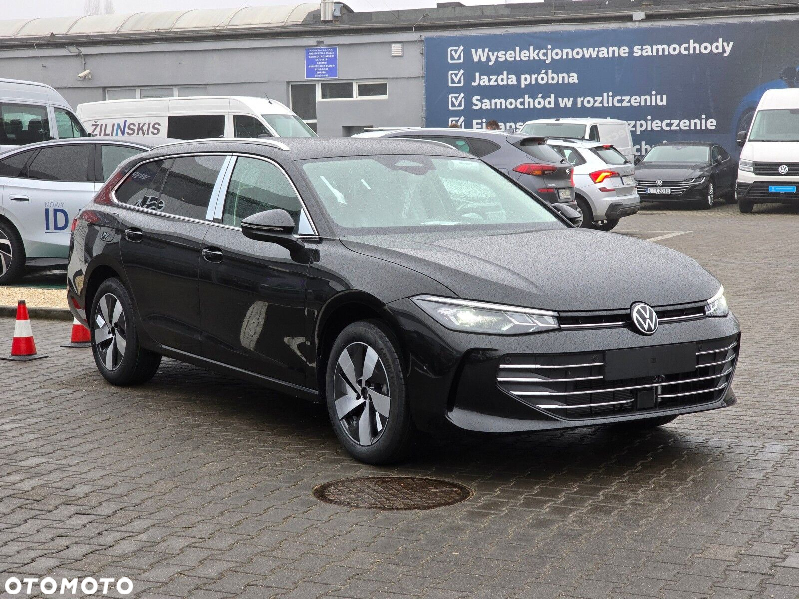 Volkswagen Passat 1.5 TSI ACT mHEV Business Plus DSG - 4