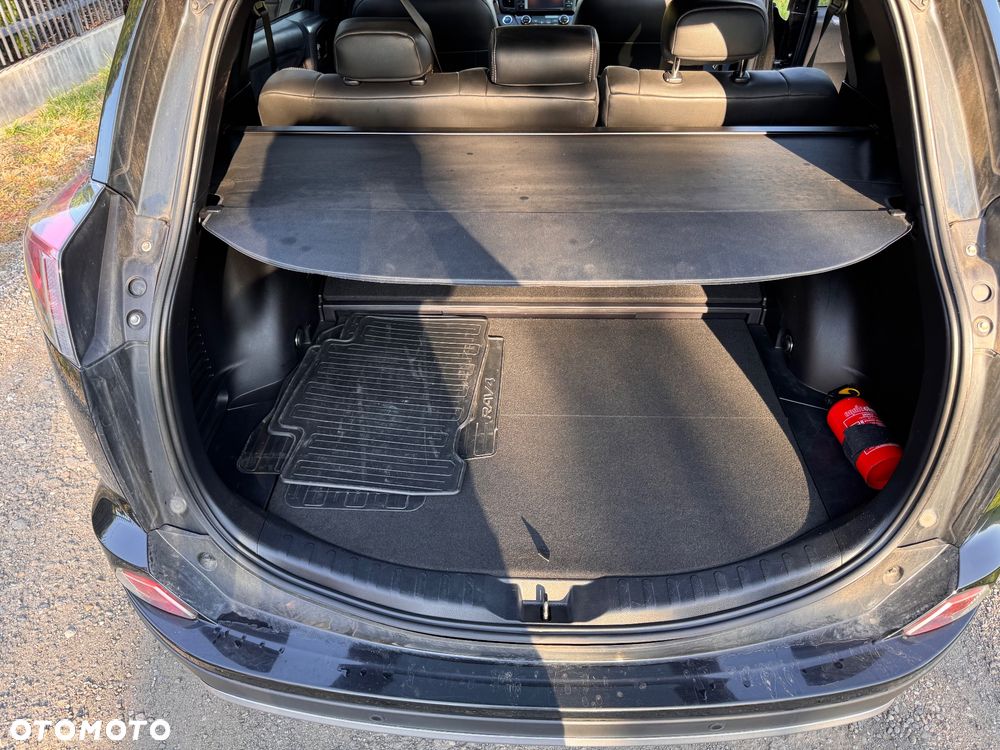 Toyota RAV4 Hybrid Prestige 4x4 - 18