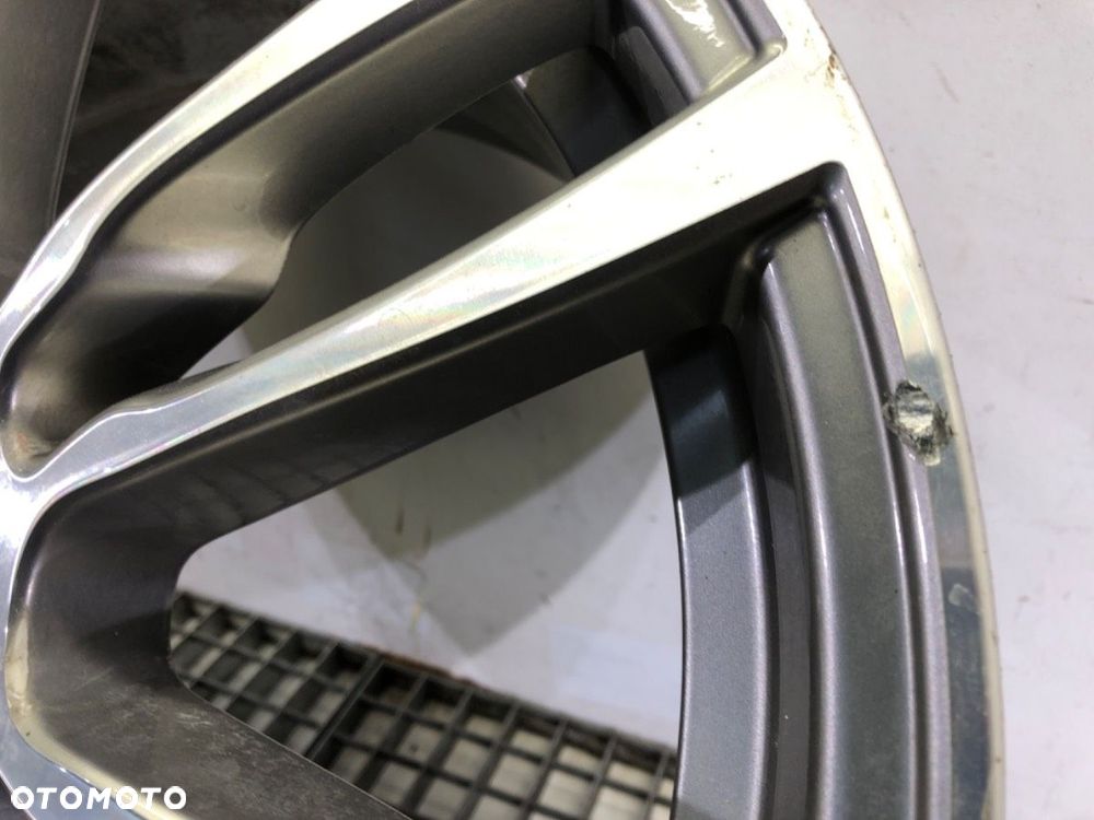 FELGA ALUMINIOWA 19 BMW 8,5J ET47 5X120 centr72  BMW 3 (F30, F80) 2011 - 2018  7850021 - 3