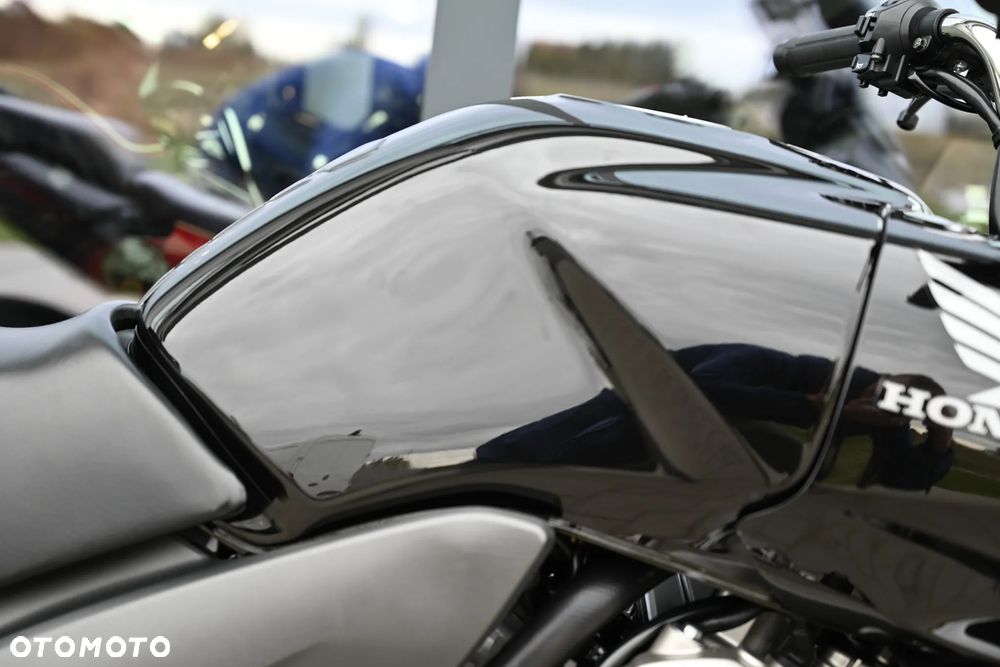 Honda CBF - 17